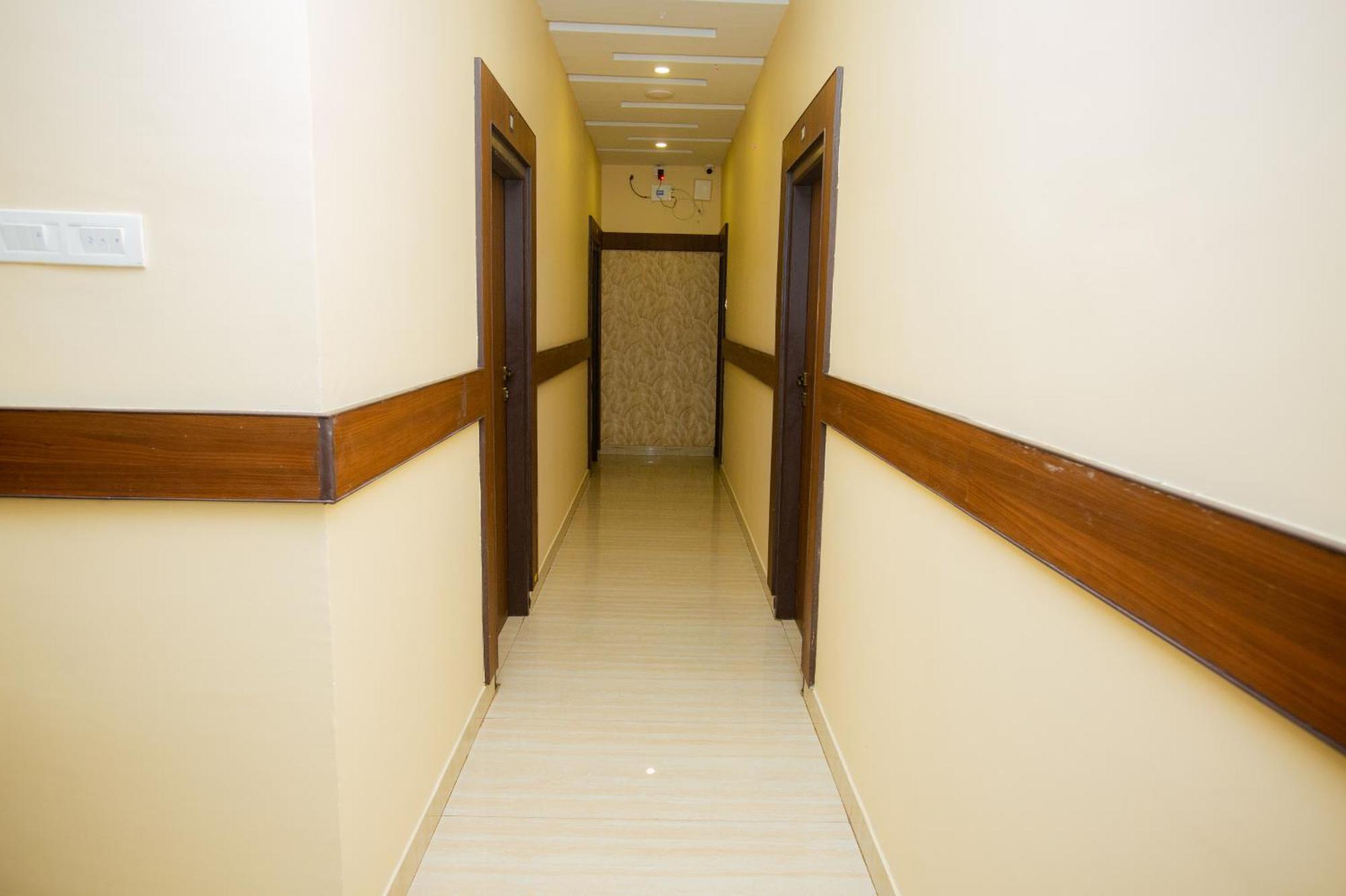 The Park Avenue Hotel - Business Class Hotel Near Central Railway Station Chennai Periyamet Zewnętrze zdjęcie